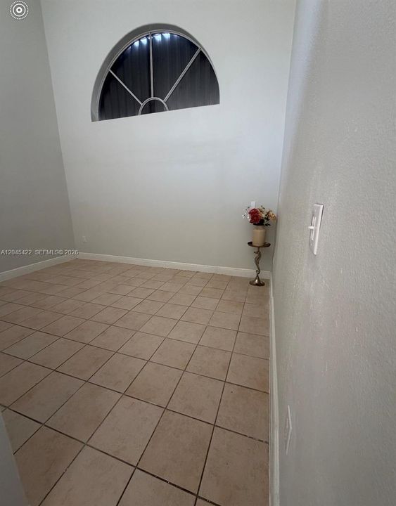 En Renta: $1,700 (1 camas, 1 baños, 700 Pies cuadrados)