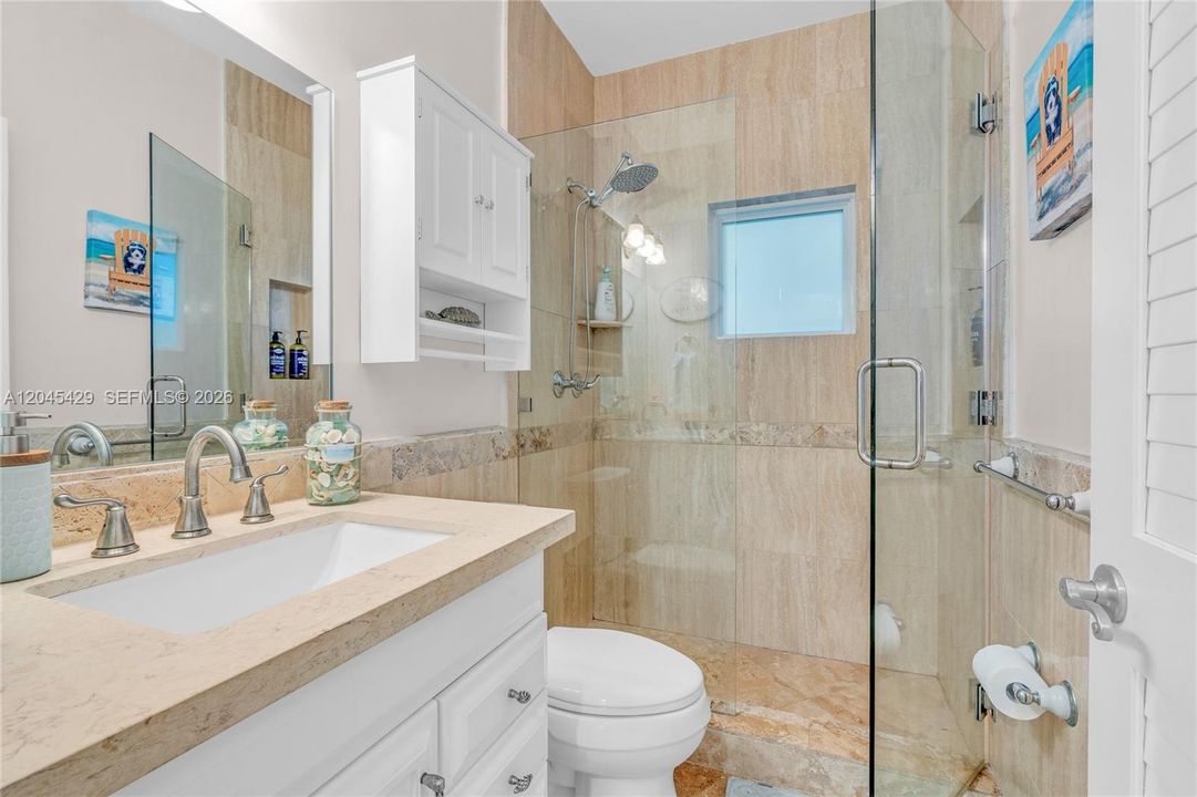 На продажу: $950,000 (3 спален, 2 ванн, 1840 Квадратных фут)