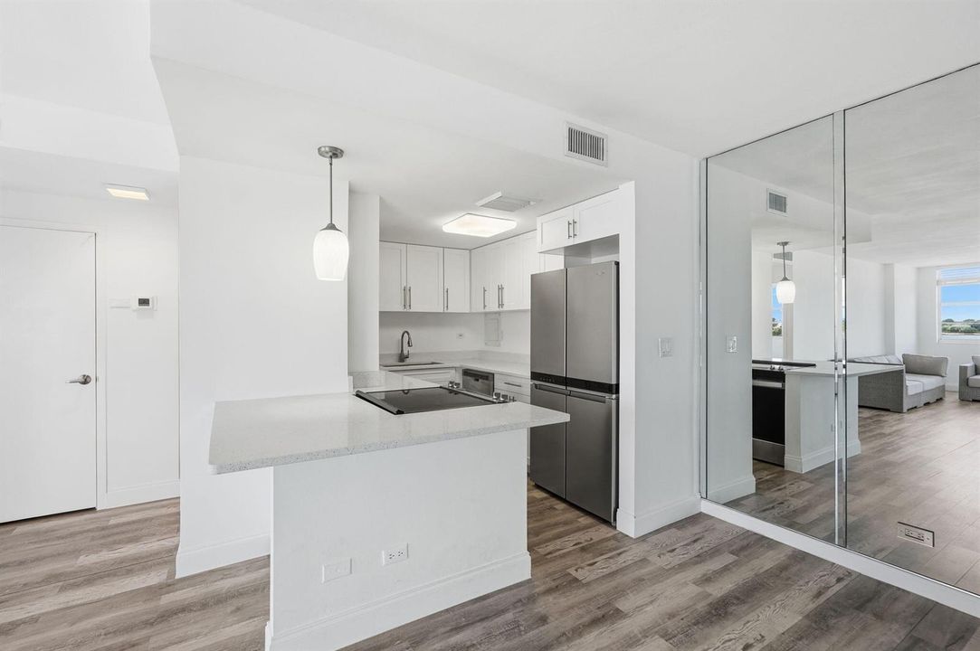19-web-or-mls-2800_N_Flagler_Dr_Unit_410
