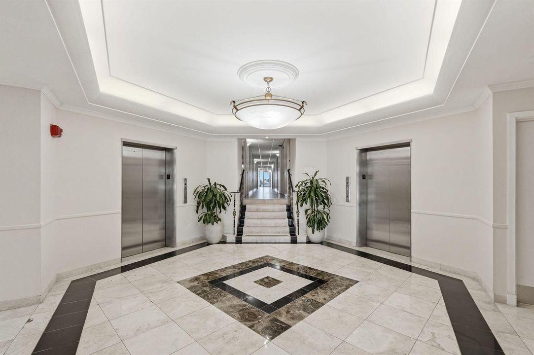 4-web-or-mls-2800_N_Flagler_Dr_Unit_410_