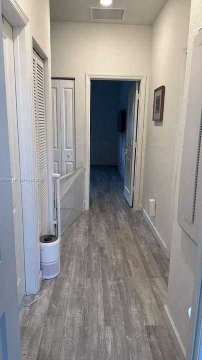 For Sale: $374,900 (3 beds, 2 baths, 1488 Square Feet)