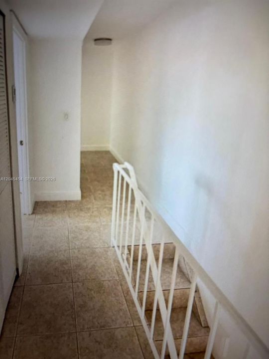 For Rent: $2,800 (3 beds, 2 baths, 2010 Square Feet)