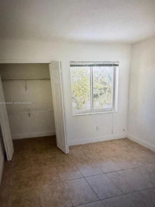 For Rent: $2,800 (3 beds, 2 baths, 2010 Square Feet)