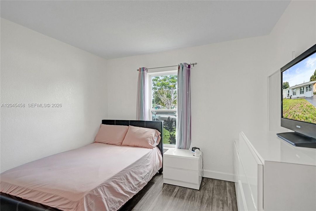 En Venta: $380,000 (3 camas, 1 baños, 1240 Pies cuadrados)