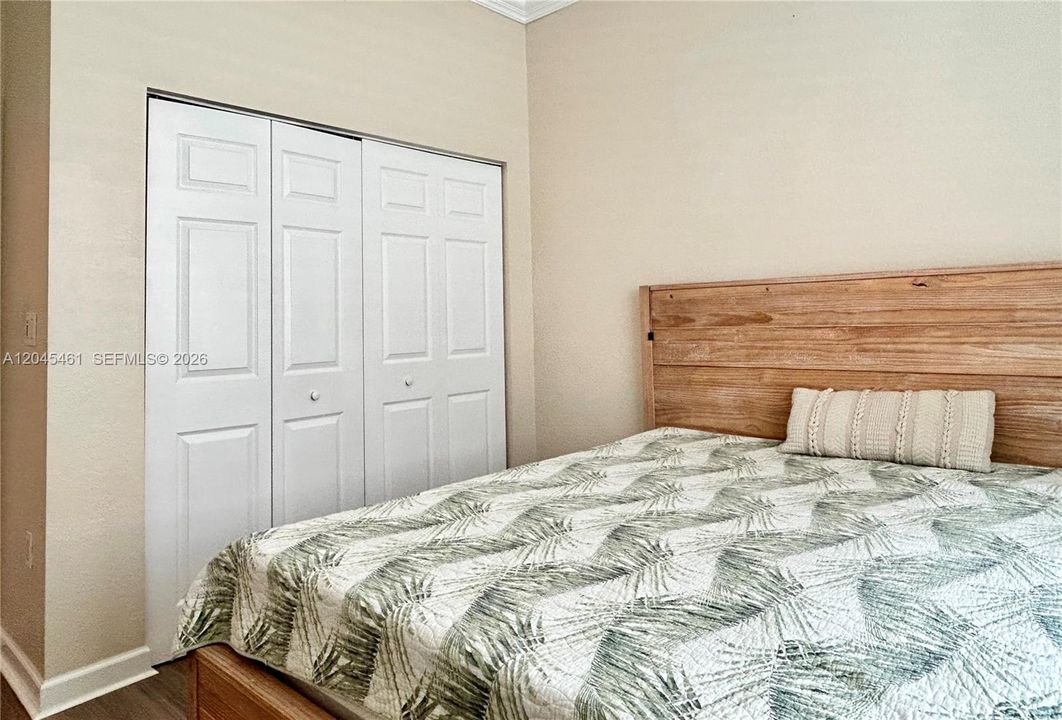 For Sale: $695,000 (3 beds, 3 baths, 2388 Square Feet)