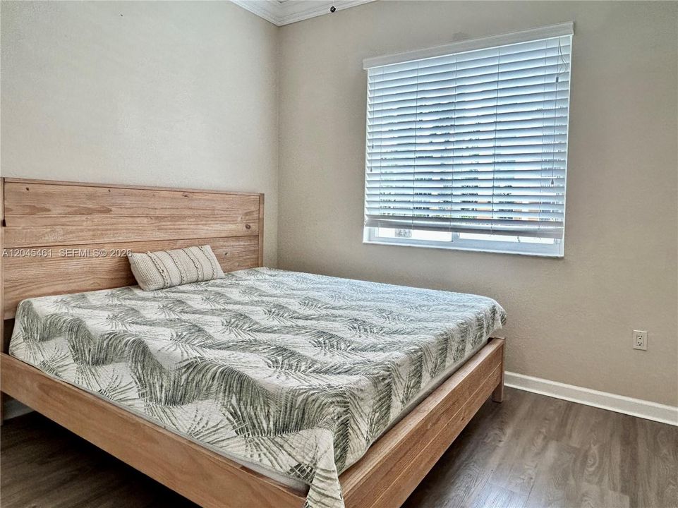For Sale: $695,000 (3 beds, 3 baths, 2388 Square Feet)