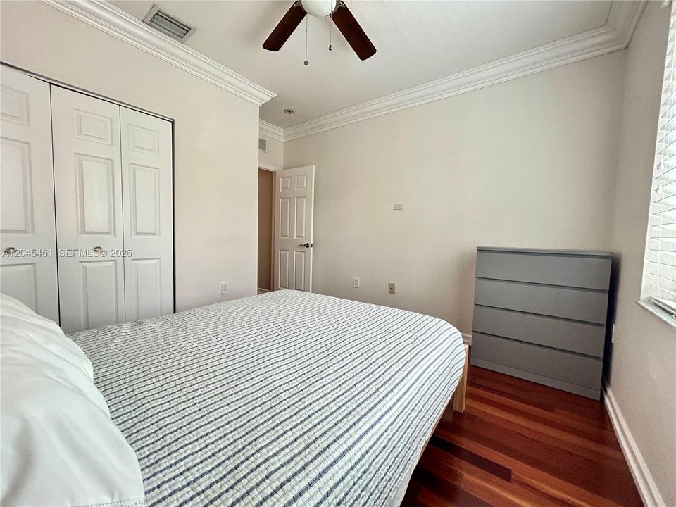 For Sale: $695,000 (3 beds, 3 baths, 2388 Square Feet)