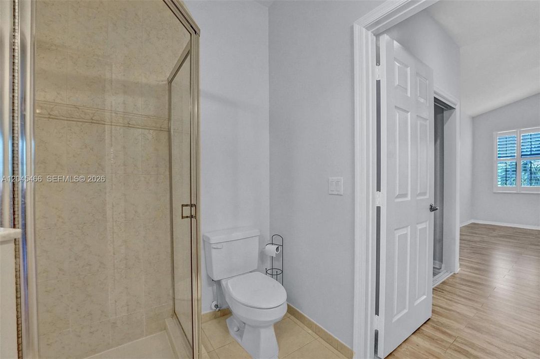 В аренду: $3,000 (3 спален, 2 ванн, 1511 Квадратных фут)