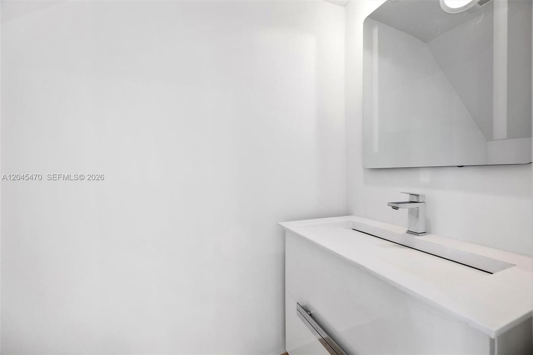 На продажу: $540,000 (3 спален, 2 ванн, 1007 Квадратных фут)