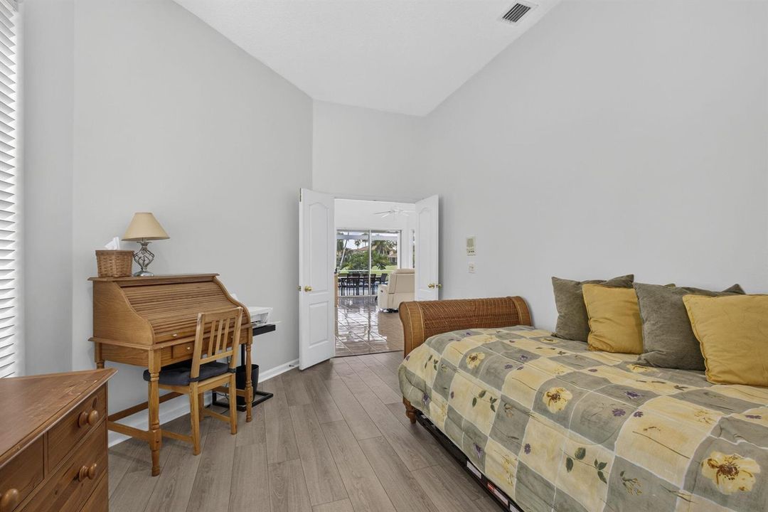 11-web-or-mls-BS1A9832