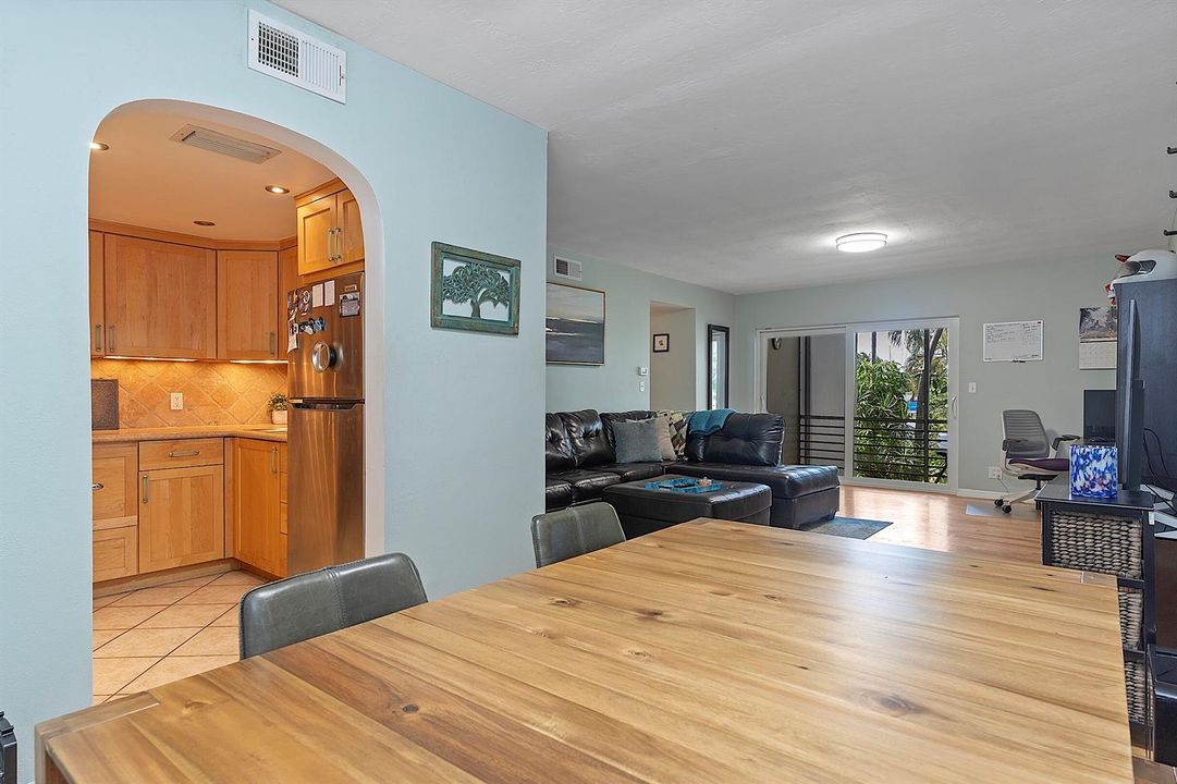 1535 SE 15th St - #206 - 015