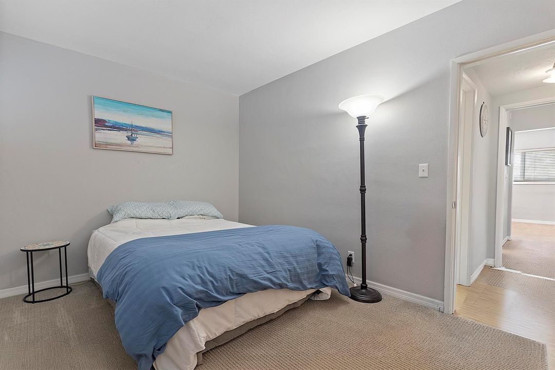1535 SE 15th St - #206 - 037