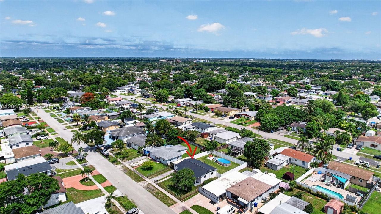 En Venta: $445,000 (3 camas, 1 baños, 1104 Pies cuadrados)