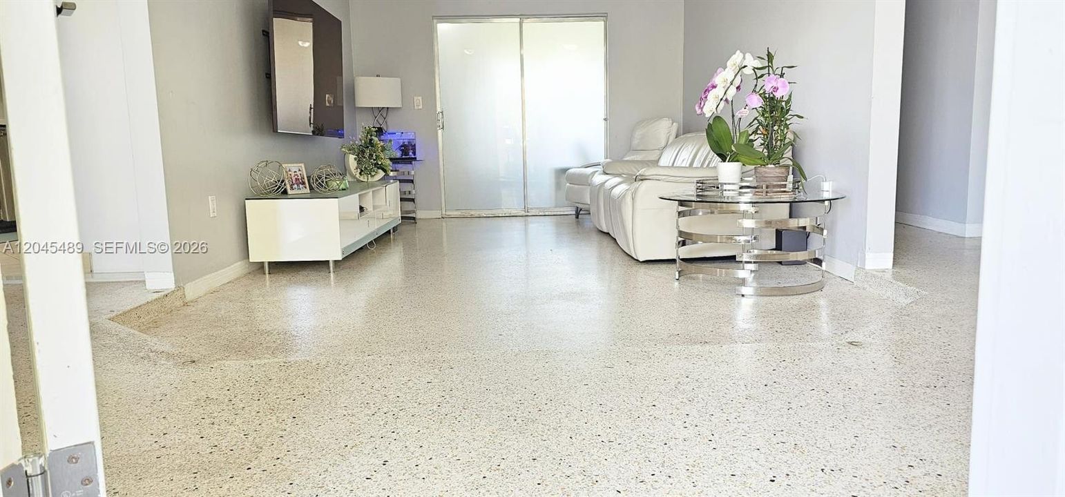 В аренду: $3,200 (3 спален, 2 ванн, 2796 Квадратных фут)