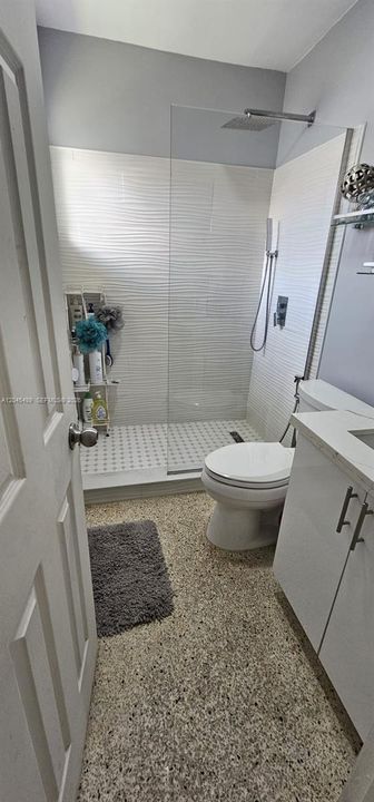 В аренду: $3,200 (3 спален, 2 ванн, 2796 Квадратных фут)