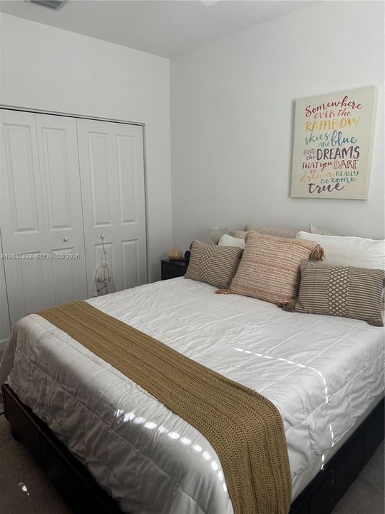 For Sale: $430,000 (3 beds, 2 baths, 1827 Square Feet)