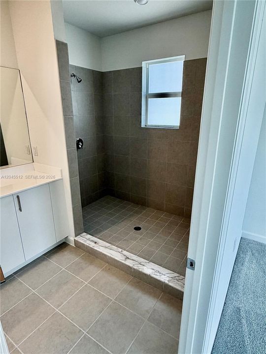 В аренду: $3,500 (4 спален, 2 ванн, 0 Квадратных фут)