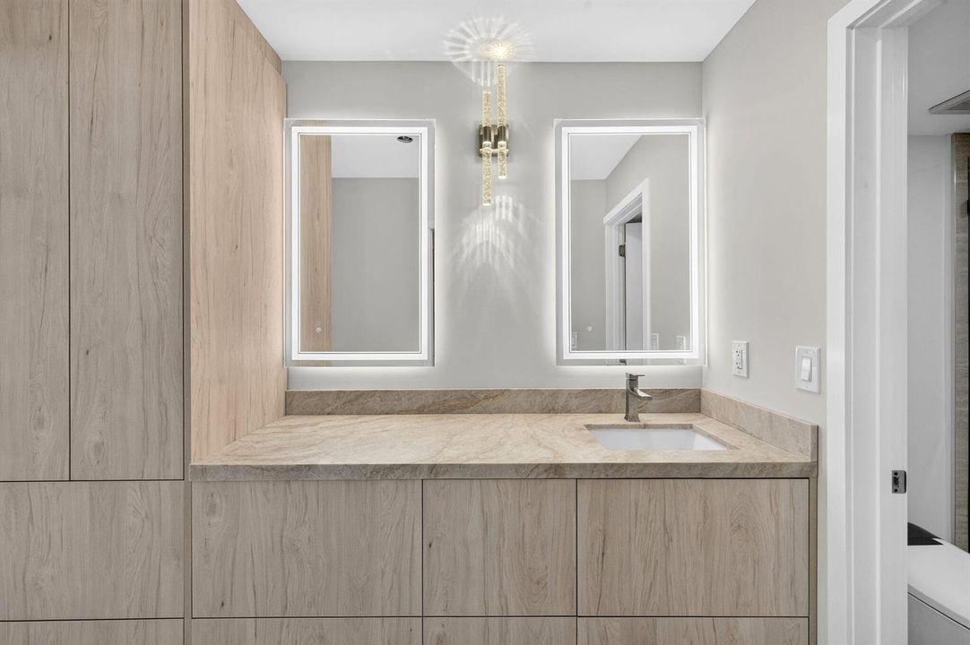 Primary bath