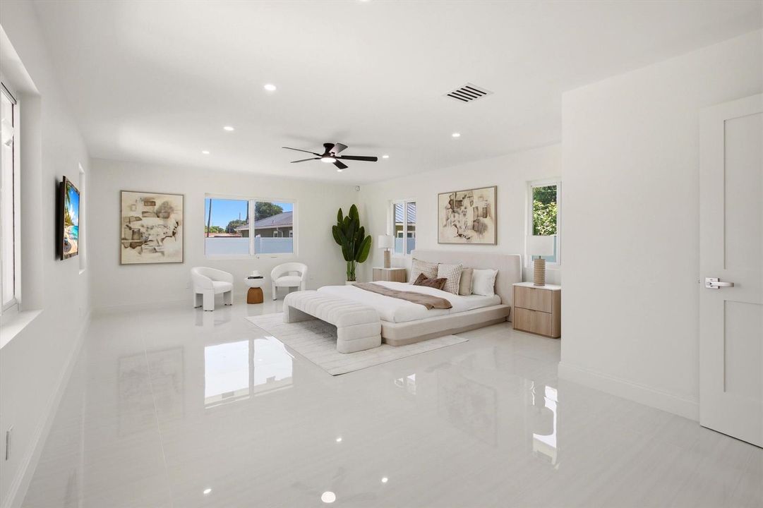 27-Property Photo 027
