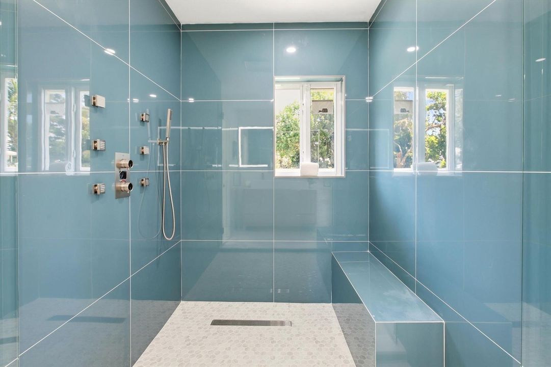 25-Property Photo 025