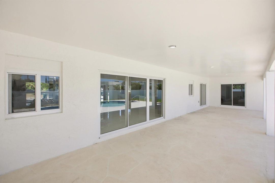 29-Property Photo 029