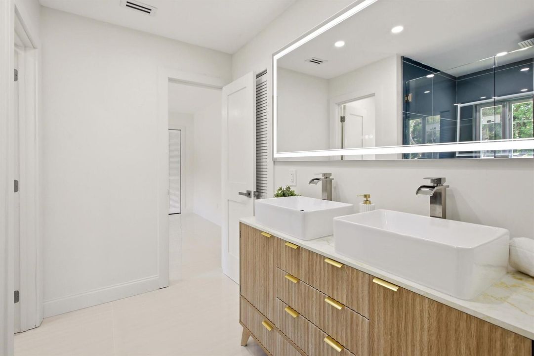 26-Property Photo 026