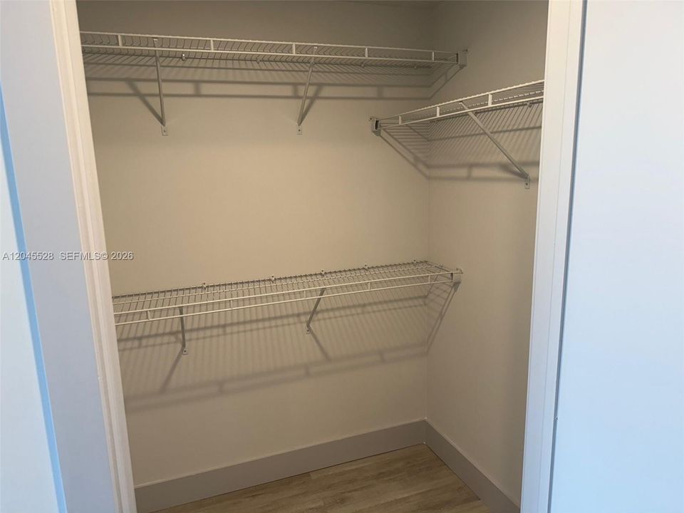 В аренду: $1,989 (1 спален, 1 ванн, 765 Квадратных фут)