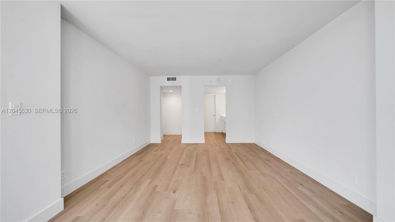 В аренду: $5,500 (2 спален, 2 ванн, 1404 Квадратных фут)