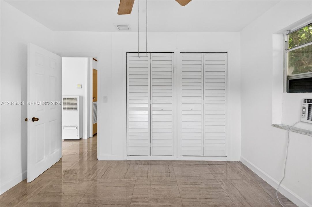 For Rent: $3,000 (3 beds, 2 baths, 2176 Square Feet)