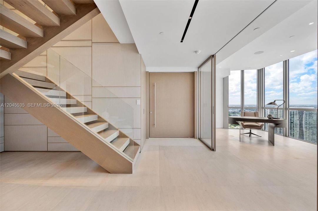 For Sale: $8,995,000 (4 beds, 4 baths, 5451 Square Feet)