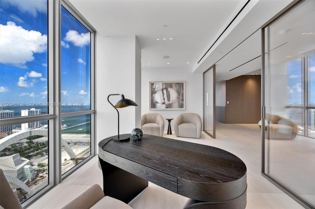 For Sale: $8,995,000 (4 beds, 4 baths, 5451 Square Feet)