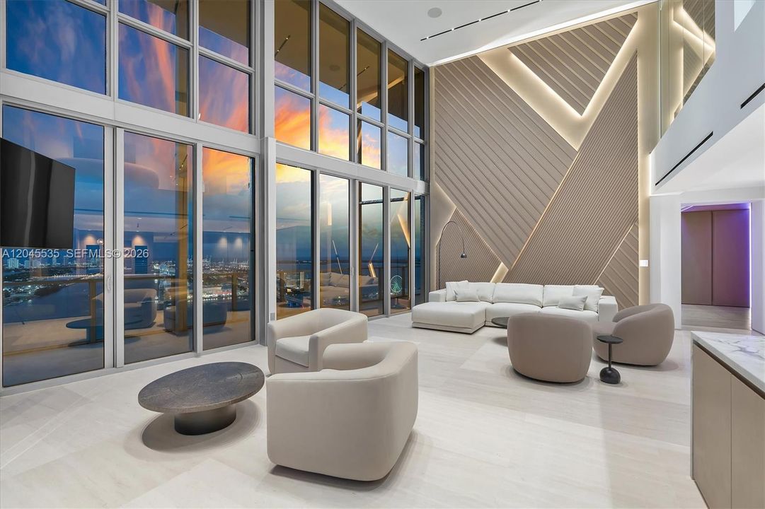For Sale: $8,995,000 (4 beds, 4 baths, 5451 Square Feet)