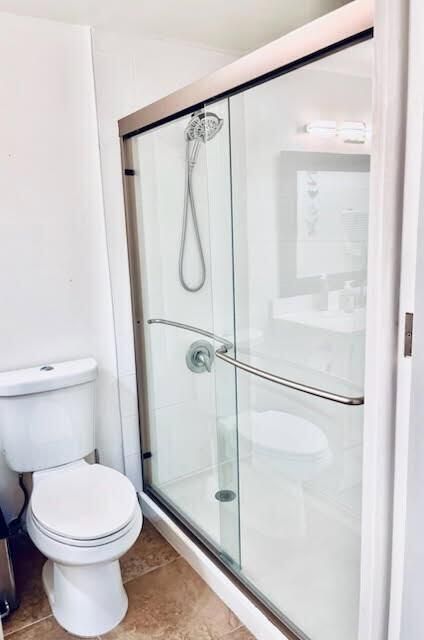 3850 215 master shower