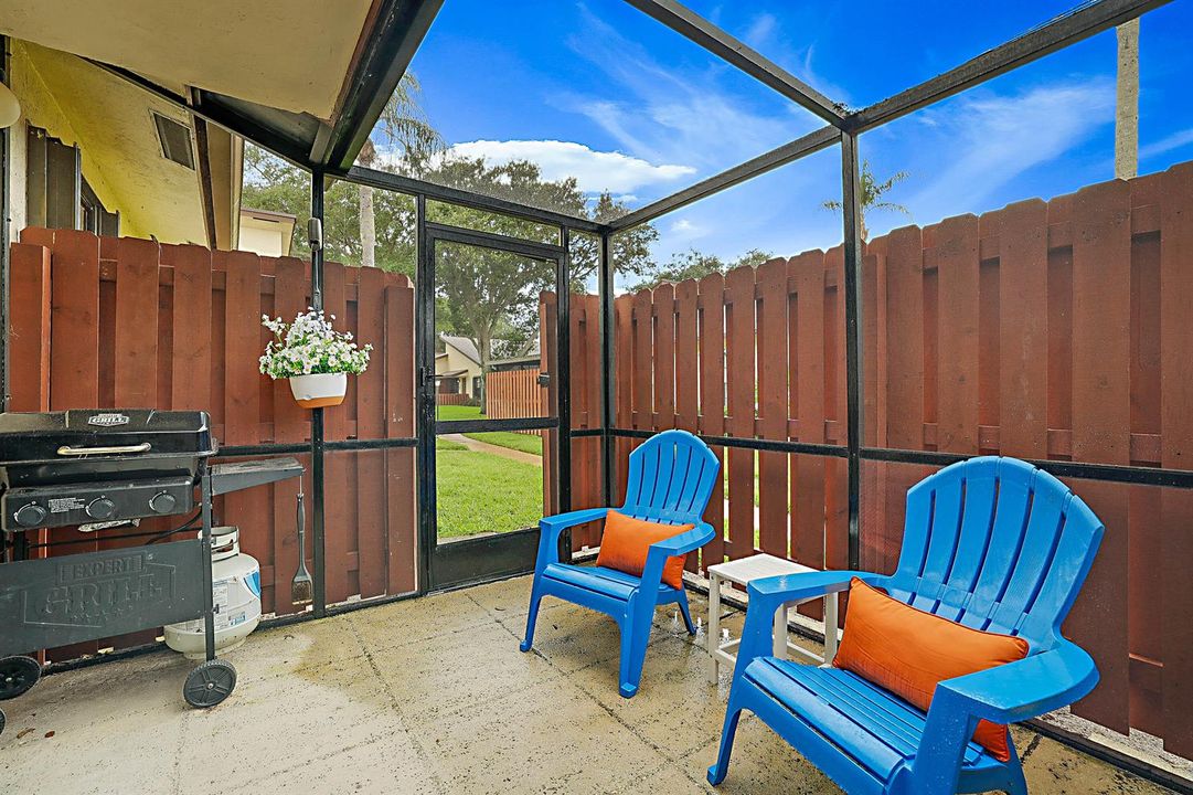 8071 SE Villa Circle-21