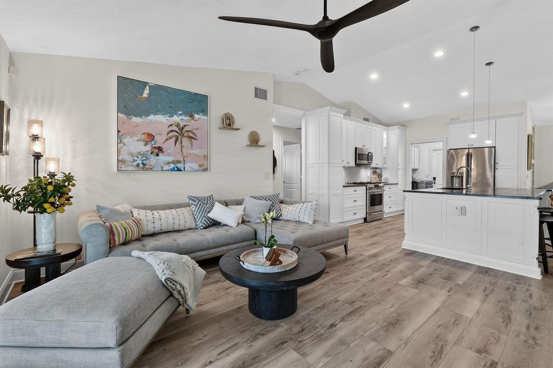 252CoconutPoint(26)