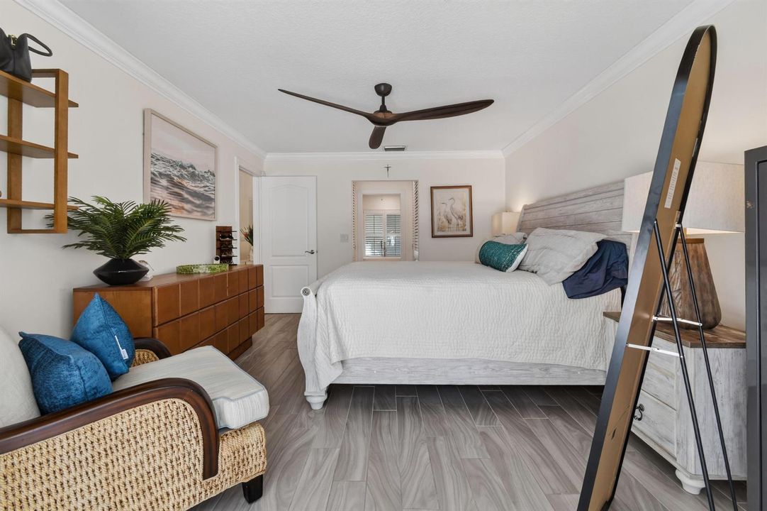 252CoconutPoint(44)