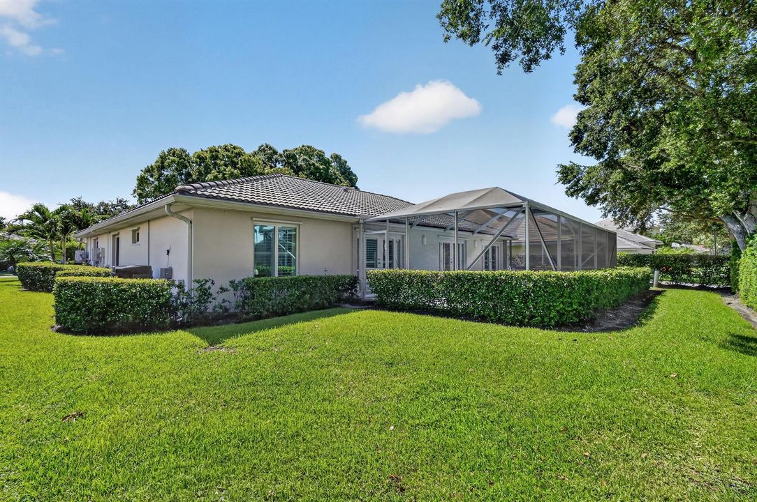 252CoconutPoint(68)