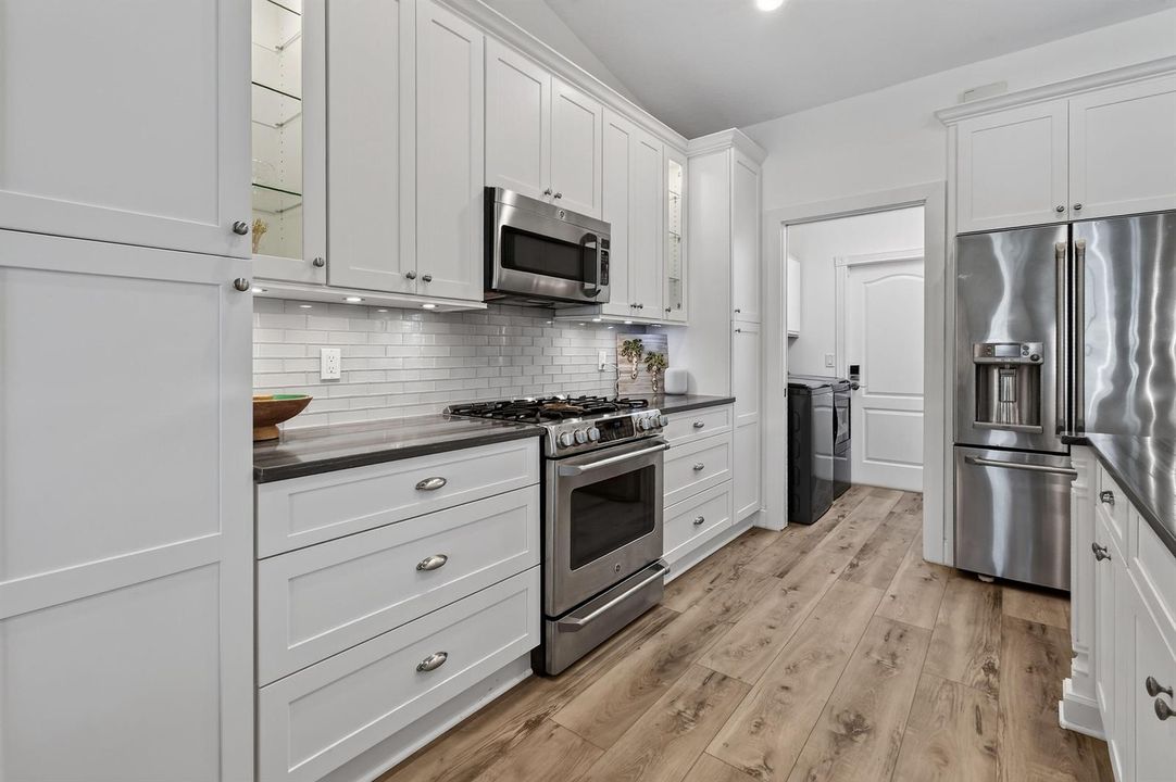 252CoconutPoint(35)