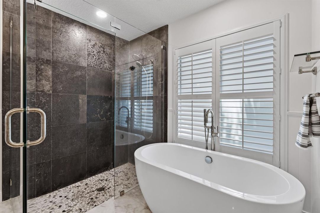 252CoconutPoint(50)