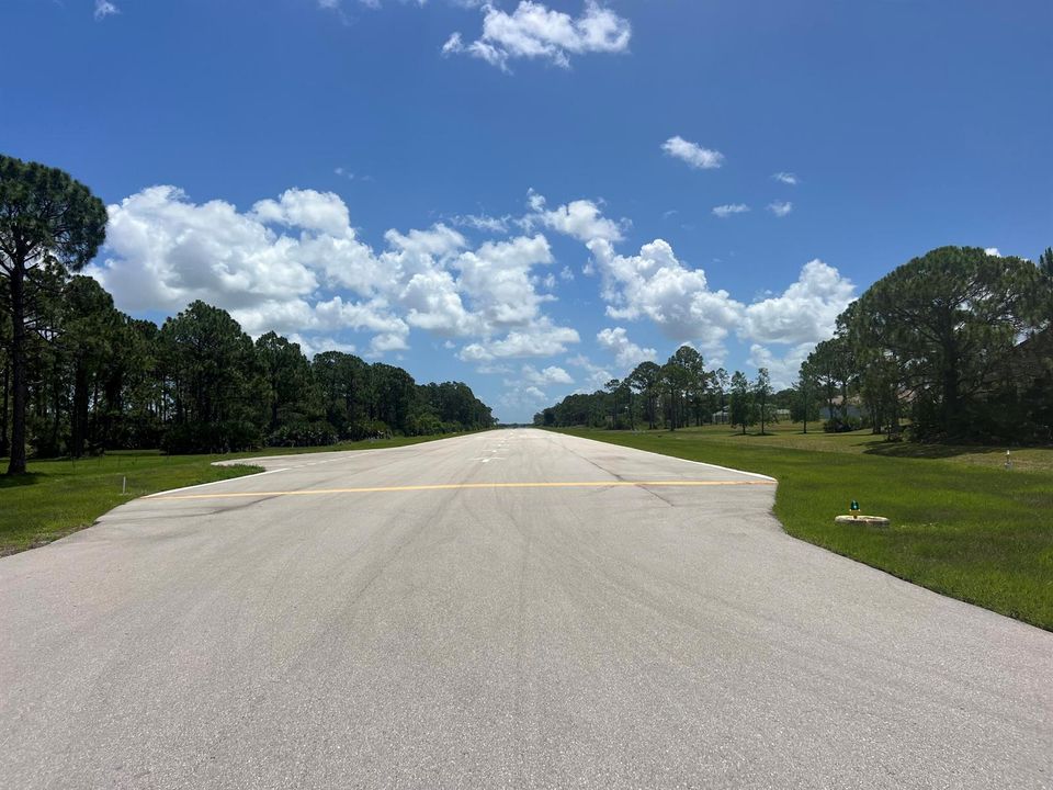 4000 + feet paved runway