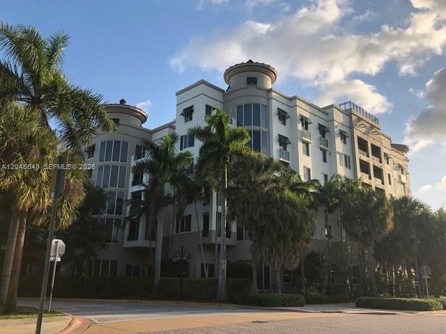 En Venta: $389,500 (2 camas, 2 baños, 1331 Pies cuadrados)