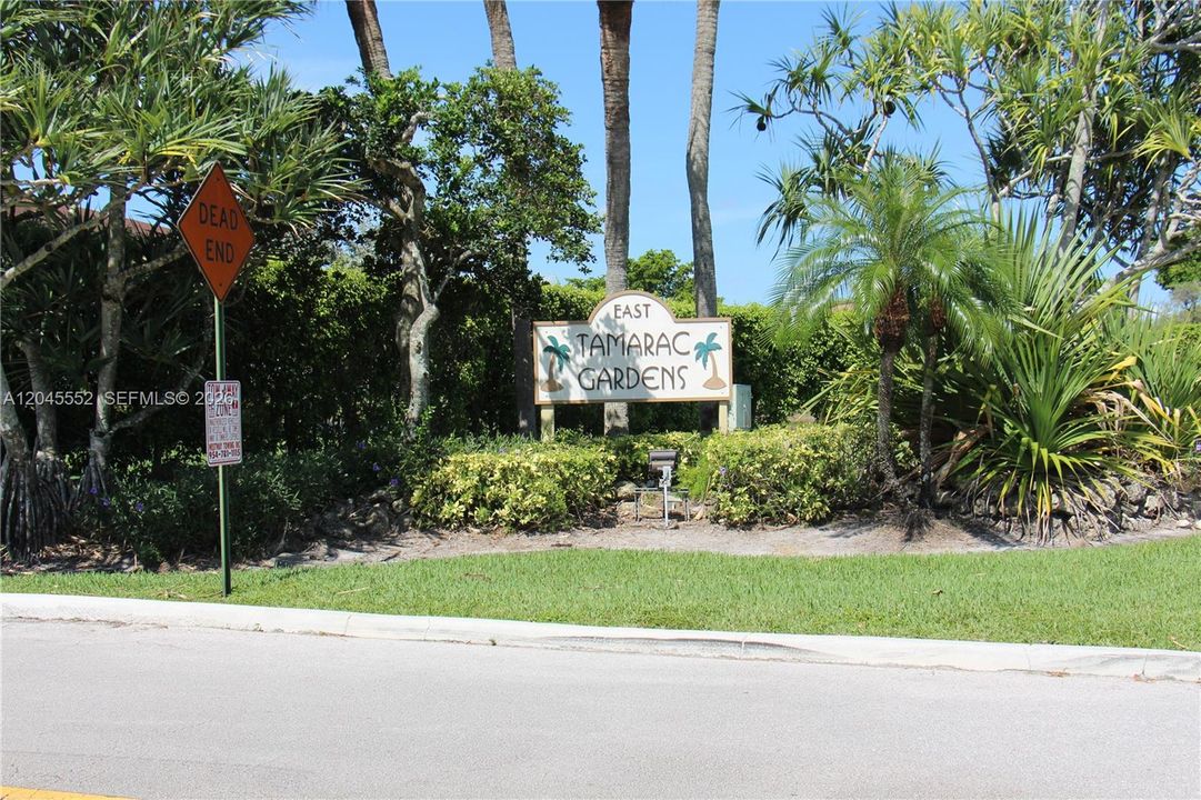 For Sale: $197,000 (2 beds, 2 baths, 820 Square Feet)