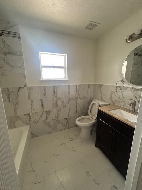 5218_Bath3