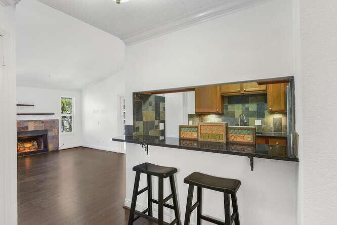 2311 n congress ave 28 pamela-022-027-66