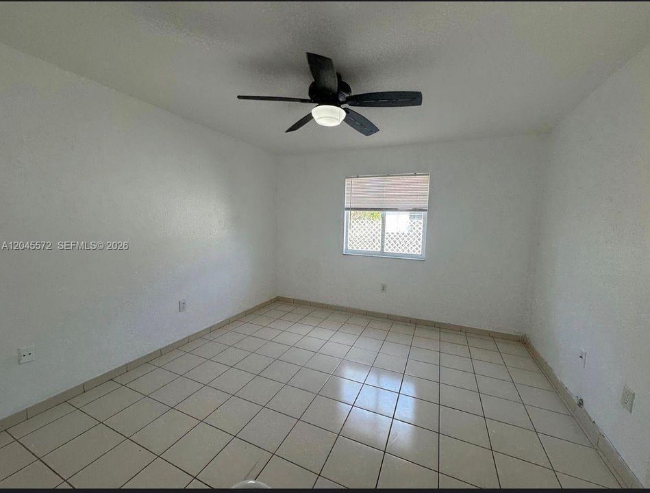For Rent: $2,690 (3 beds, 2 baths, 1229 Square Feet)