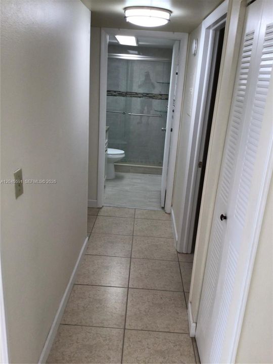 В аренду: $2,300 (2 спален, 2 ванн, 936 Квадратных фут)