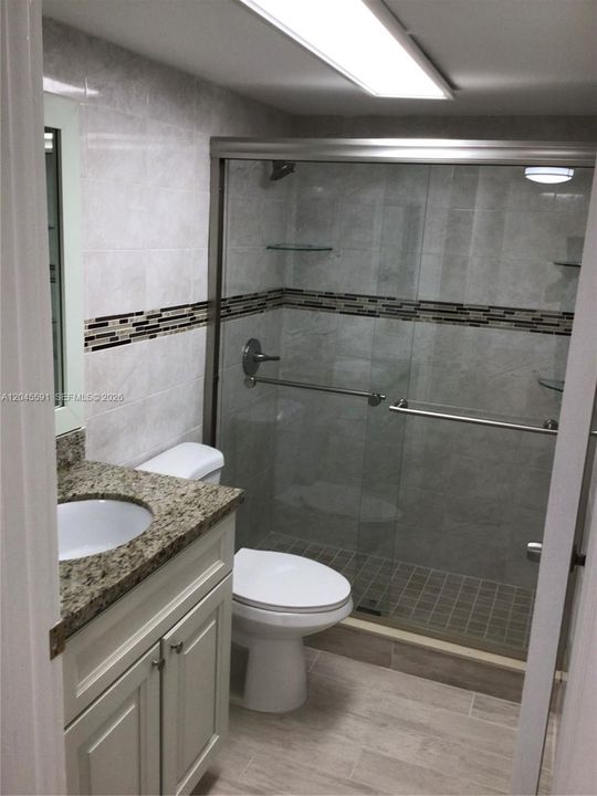 В аренду: $2,300 (2 спален, 2 ванн, 936 Квадратных фут)
