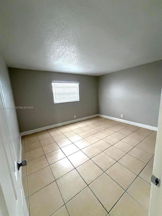 For Rent: $1,949 (2 beds, 2 baths, 900 Square Feet)