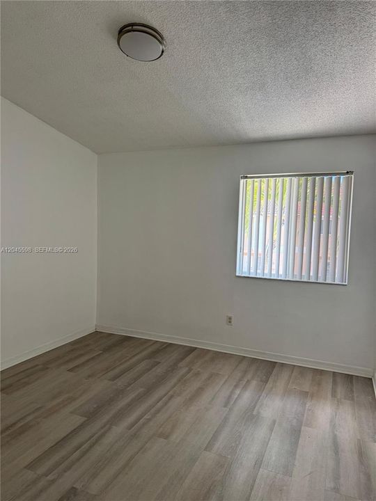 В аренду: $2,500 (3 спален, 2 ванн, 1220 Квадратных фут)