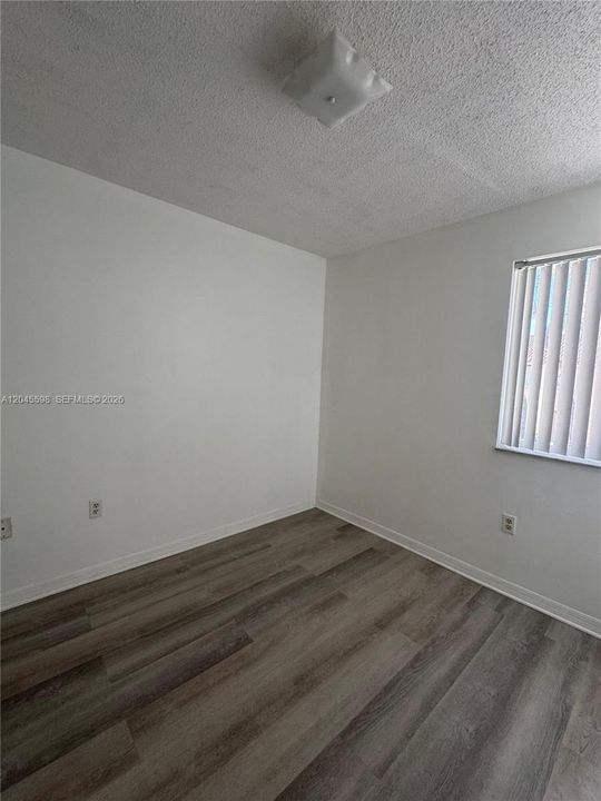 В аренду: $2,500 (3 спален, 2 ванн, 1220 Квадратных фут)